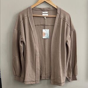 Blu Pepper tan open front waffle knit cardigan size small